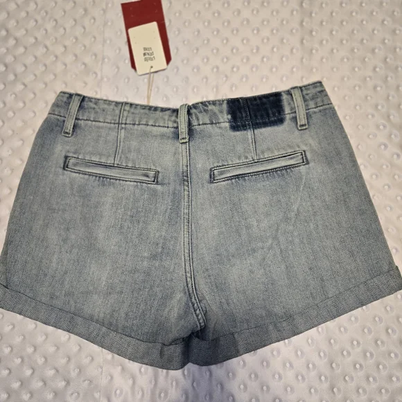 Women’s Lucky Brand Jean Shorts, Cargo Cuff Short Size 4/27, NWT! 79.50! - Picture 2 of 4